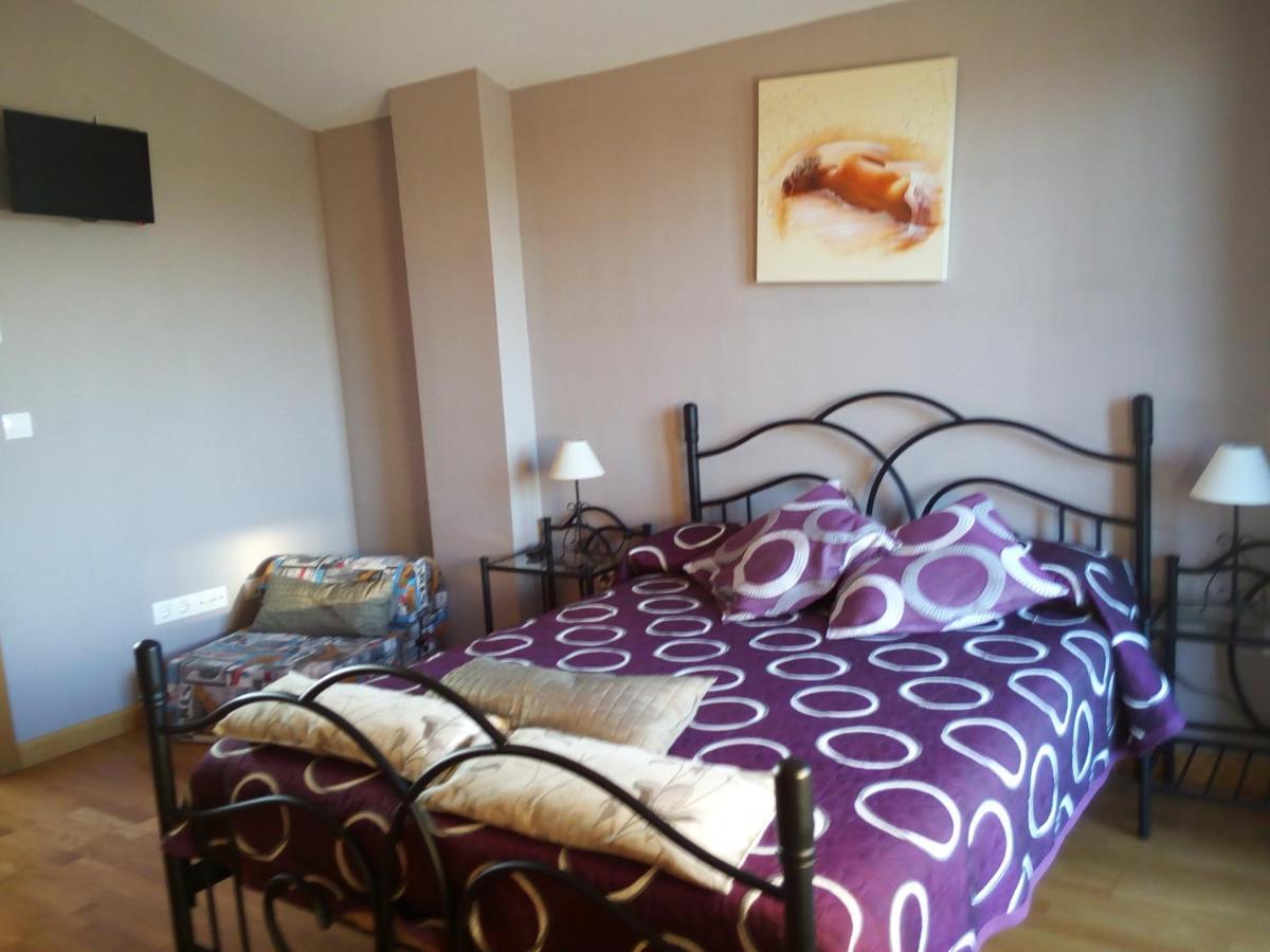 Apartamento Golf Buenas Vistas Cirueña Dış mekan fotoğraf