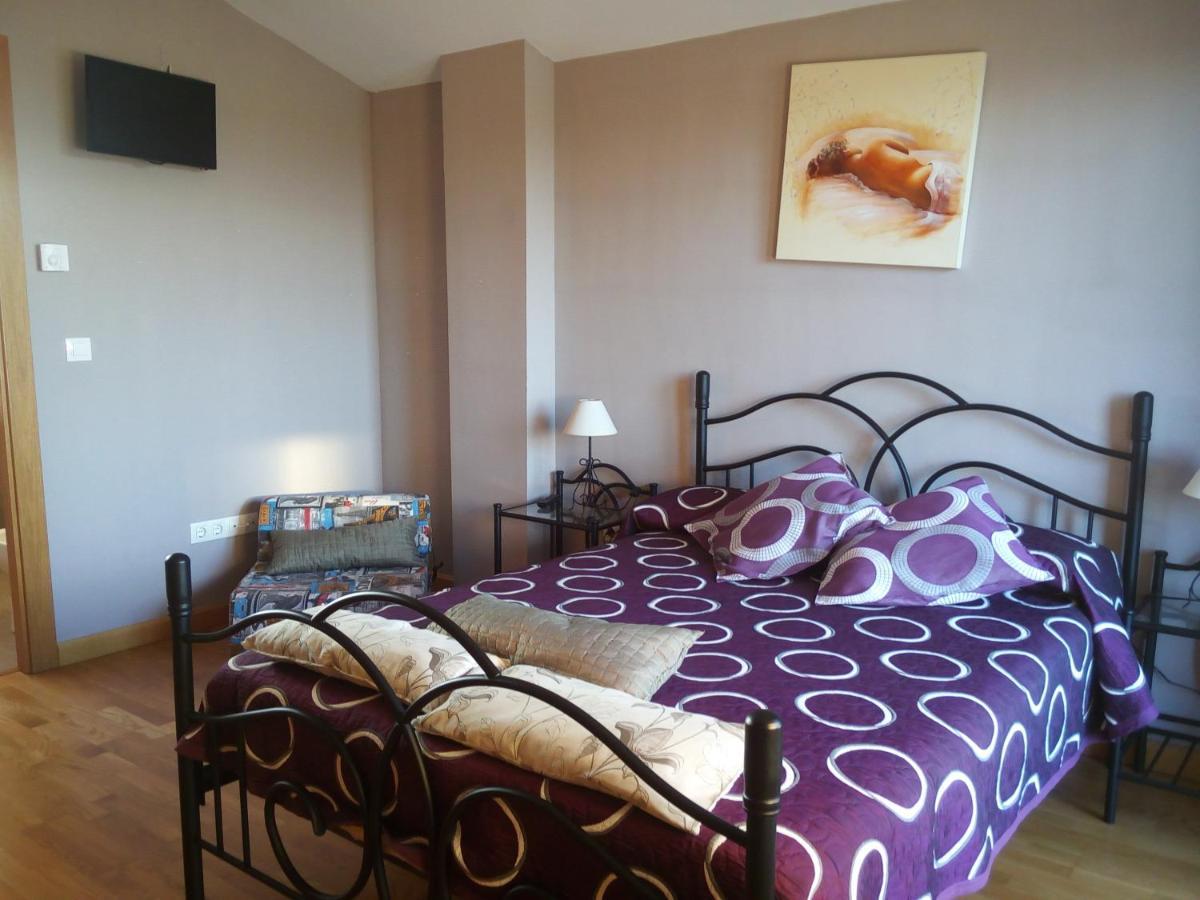 Apartamento Golf Buenas Vistas Cirueña Dış mekan fotoğraf