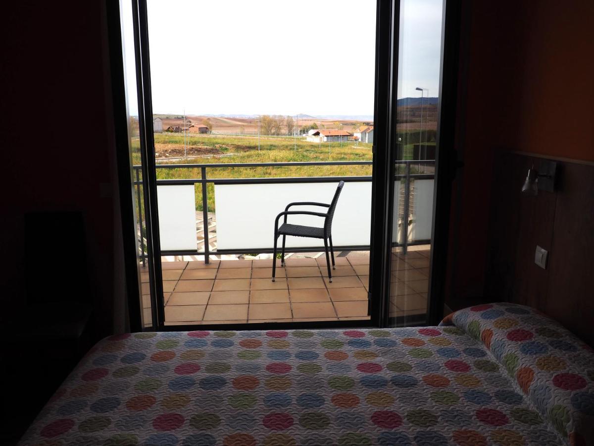 Apartamento Golf Buenas Vistas Cirueña Dış mekan fotoğraf